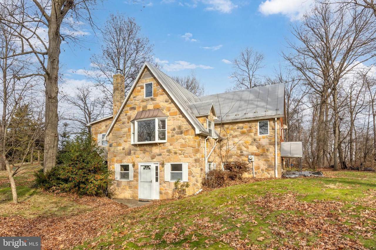 151 Newville Road - Photo 1