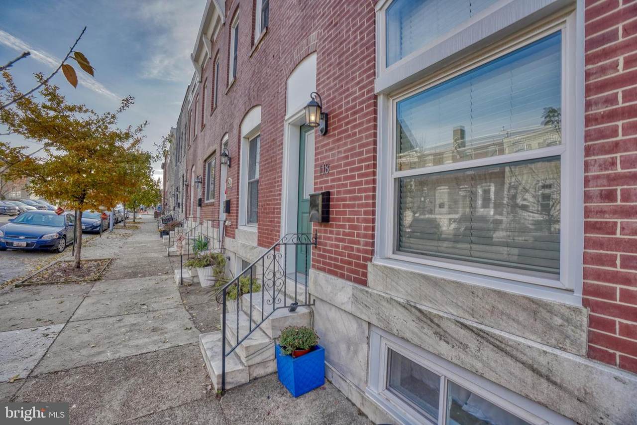 118 Clinton Street - Photo 1