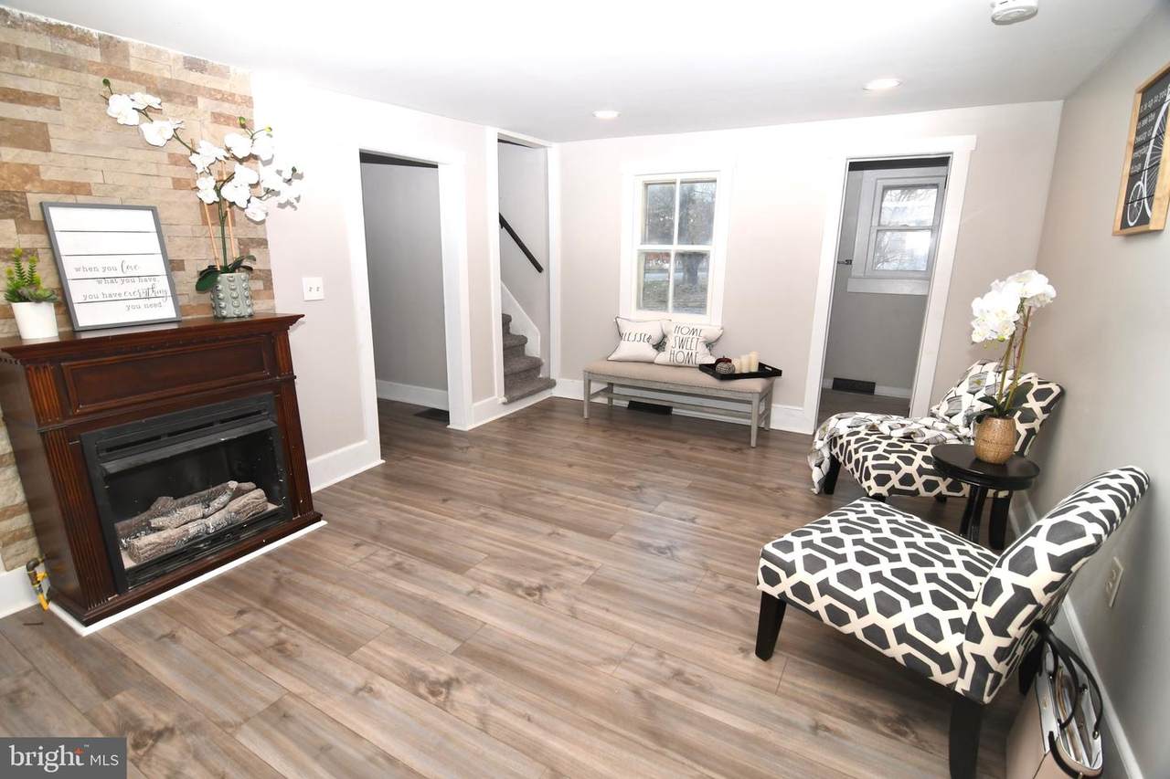310 Broadway - Photo 1