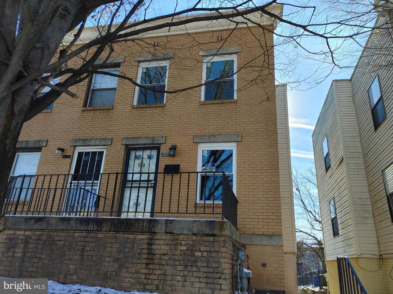 2927 North Avenue - Photo 1
