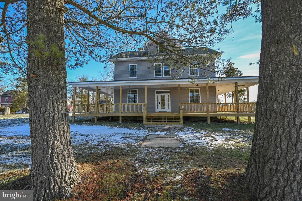 503 F Street - Photo 1