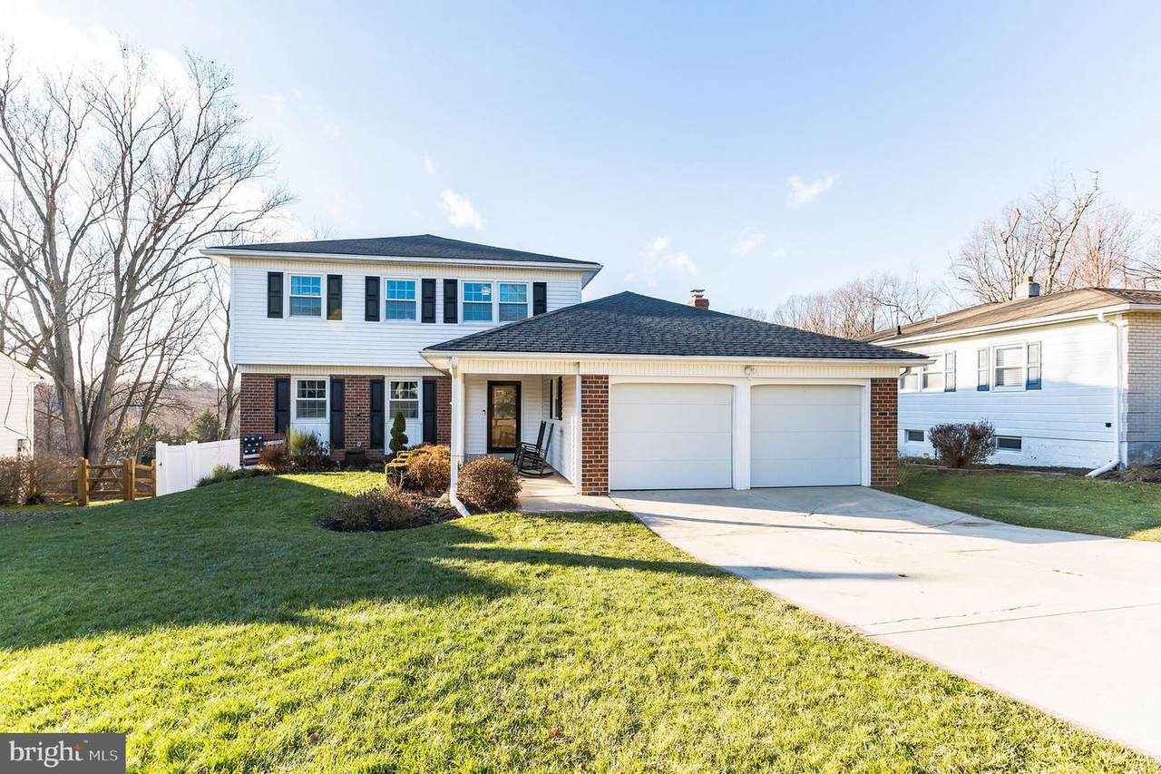 1120 Elderon Drive - Photo 1
