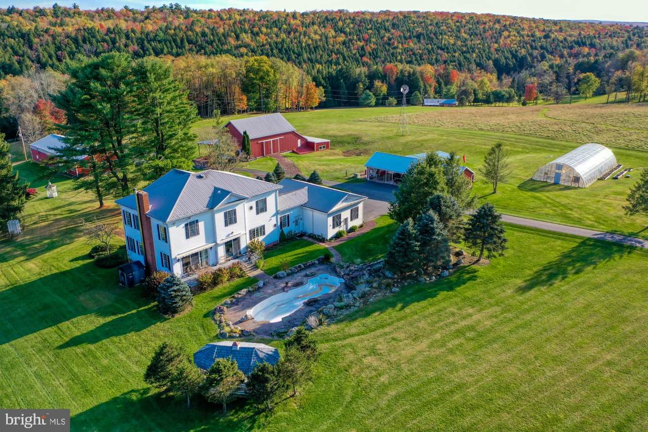 207 Saw Mill Road - Photo 1