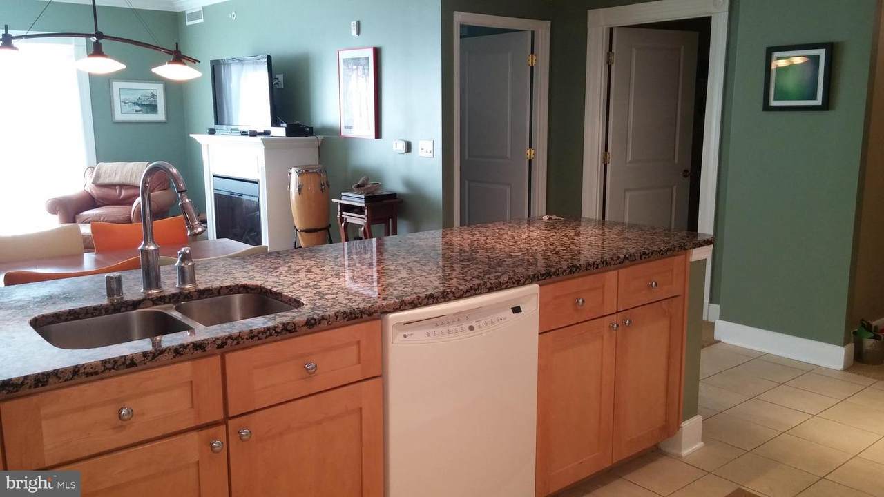 5 Park Place - Photo 1
