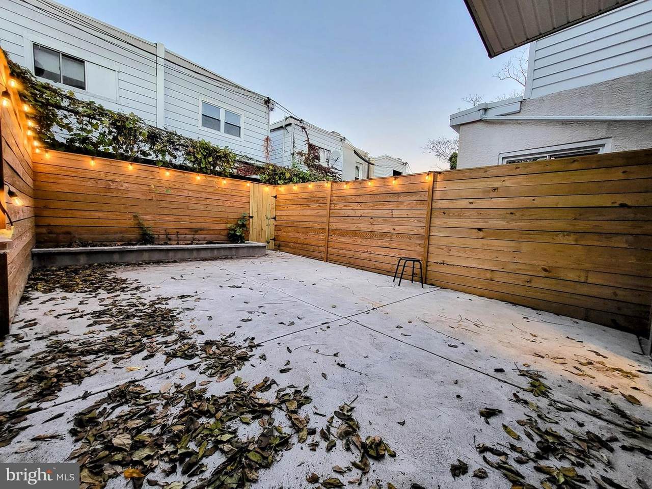 1917 Mifflin Street - Photo 1