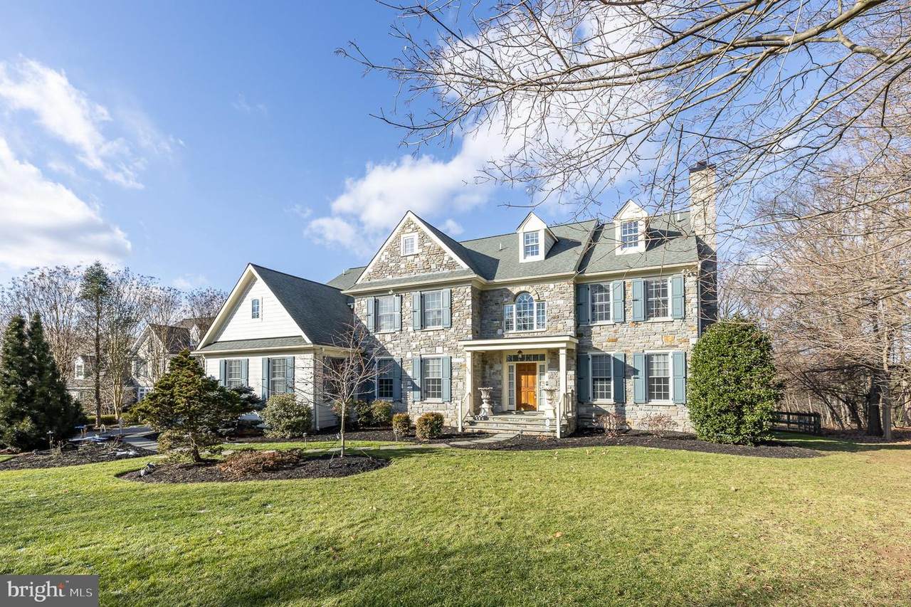 520 Northwick Lane - Photo 1
