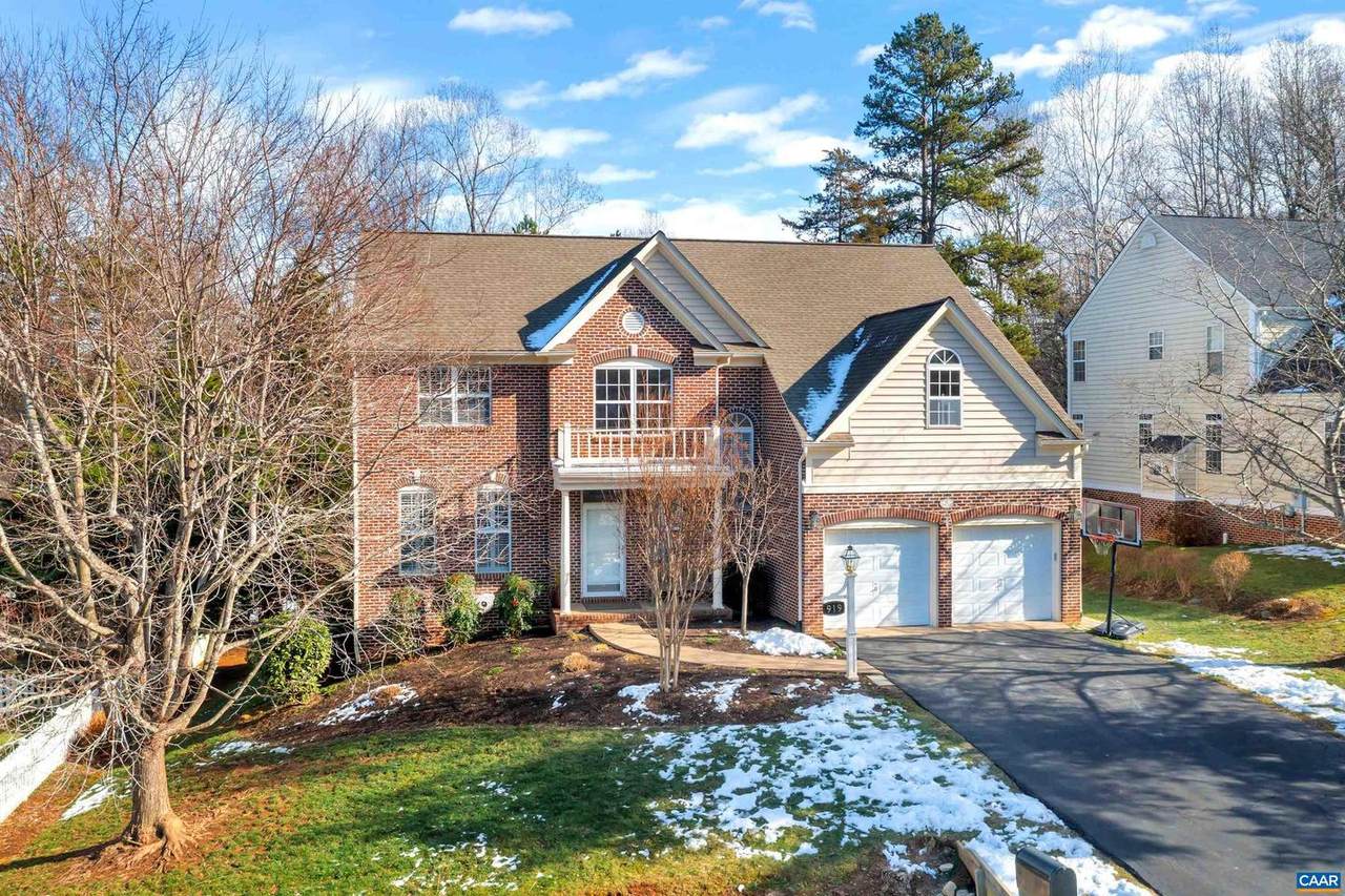 919 Summit View Ln - Photo 1