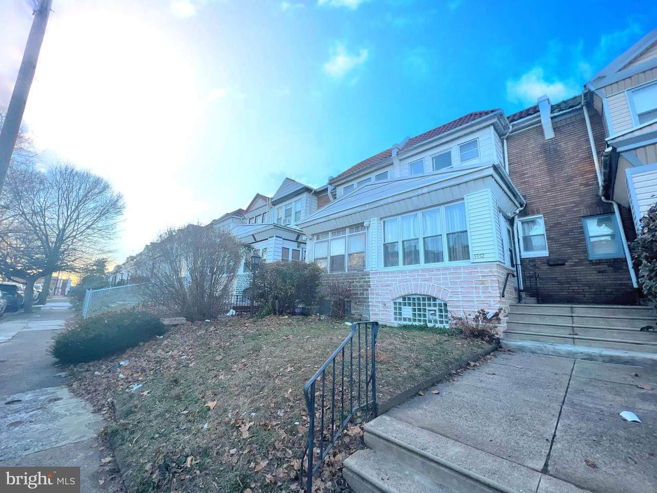 5352 Sydenham Street - Photo 1