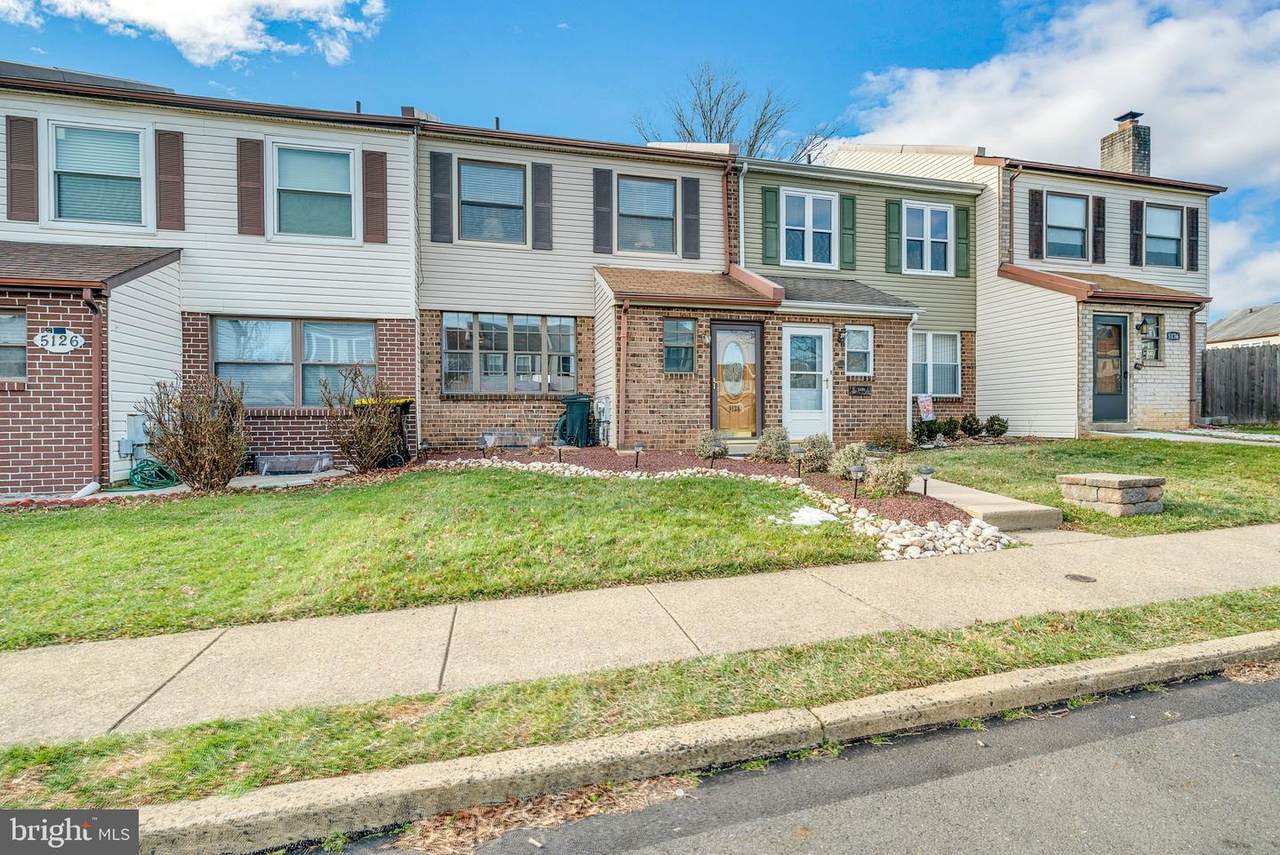 5128 Euston Court - Photo 1