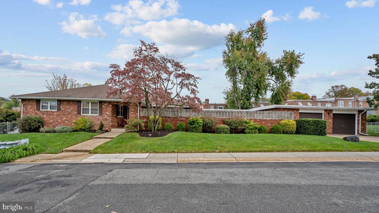 1609 Temple Terrace - Photo 1