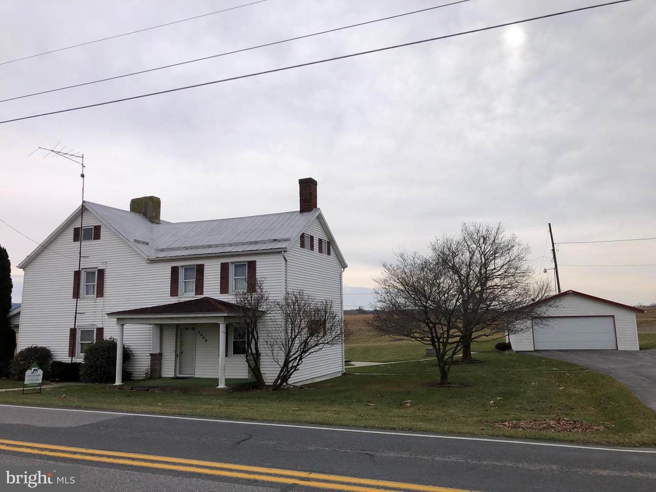 3958 New Franklin - Photo 1