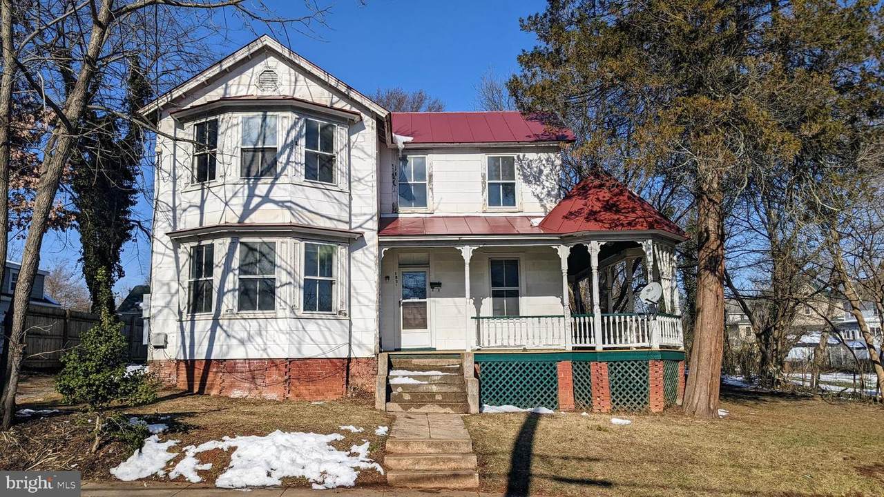 153 Washington Street - Photo 1
