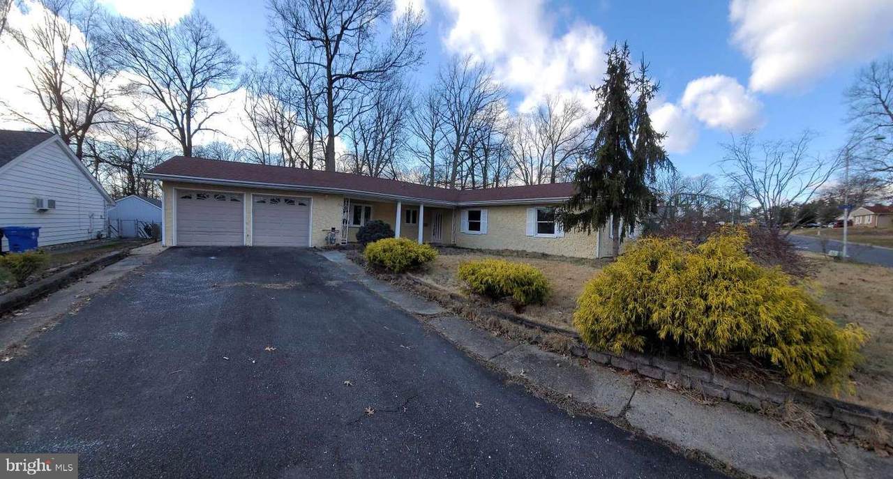 54 Crestview Drive - Photo 1