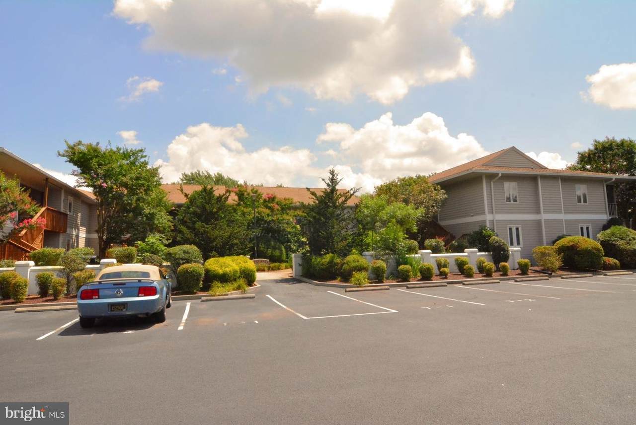 18415 Boone Hall Road - Photo 1