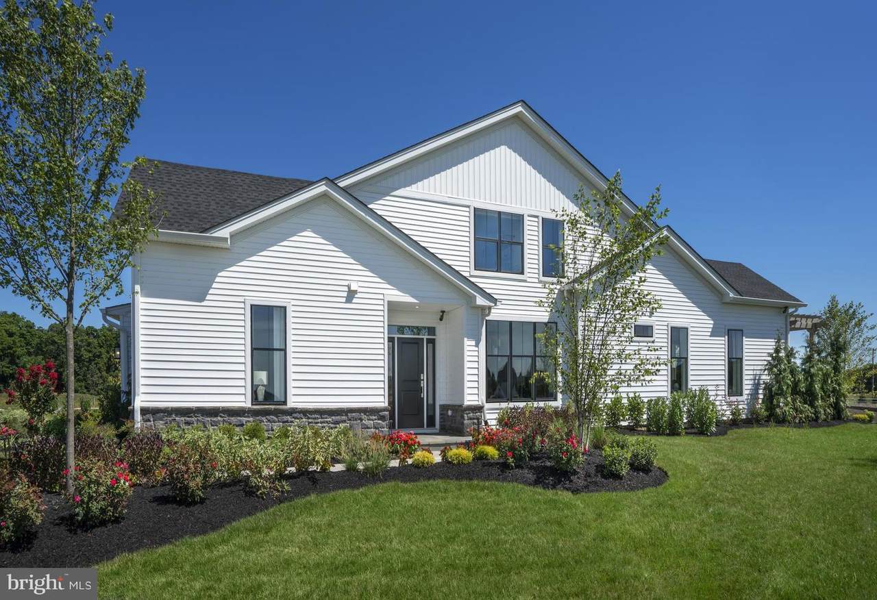6959 Maple Drive - Photo 1