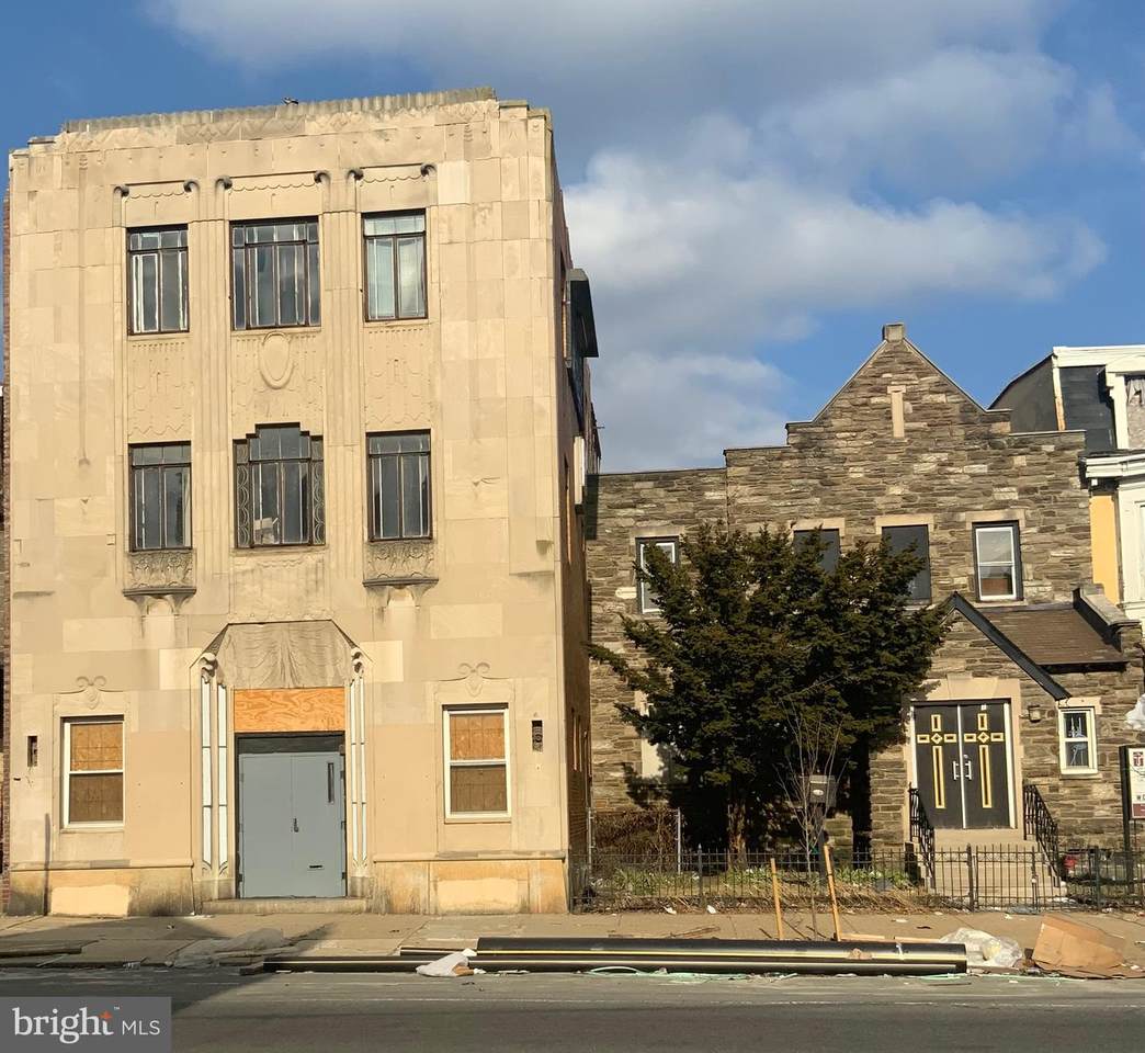 1117-1119 Lehigh Avenue - Photo 1