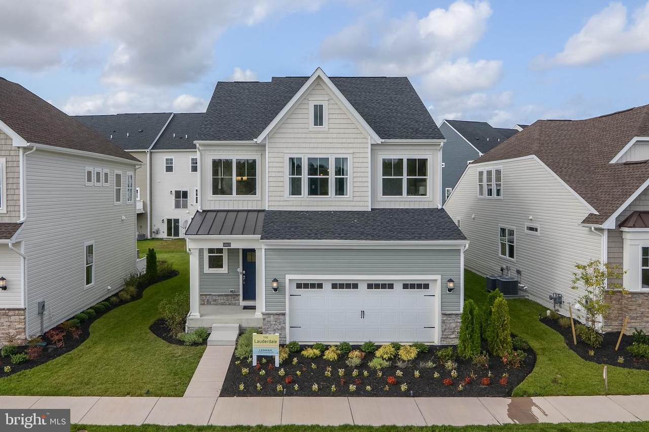 33403 Hickory Street - Photo 1