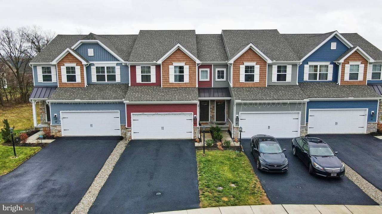 45 Simon Court - Photo 1