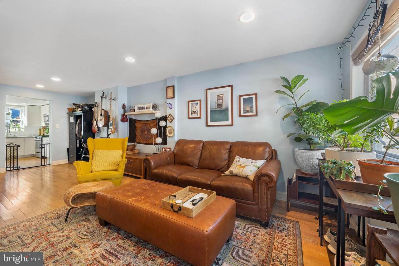 540 Watkins Street - Photo 1
