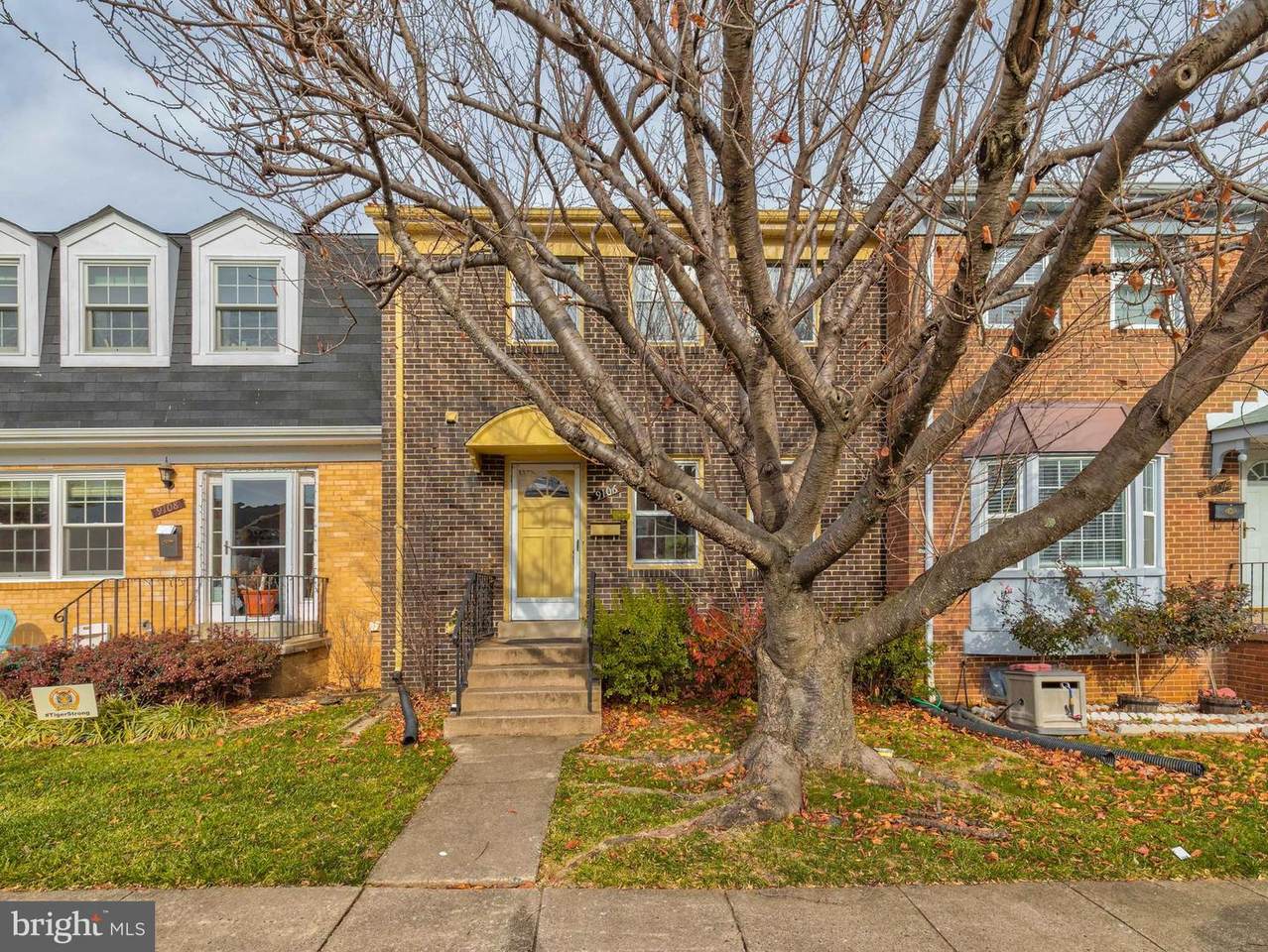 9106 Vosger Court - Photo 1