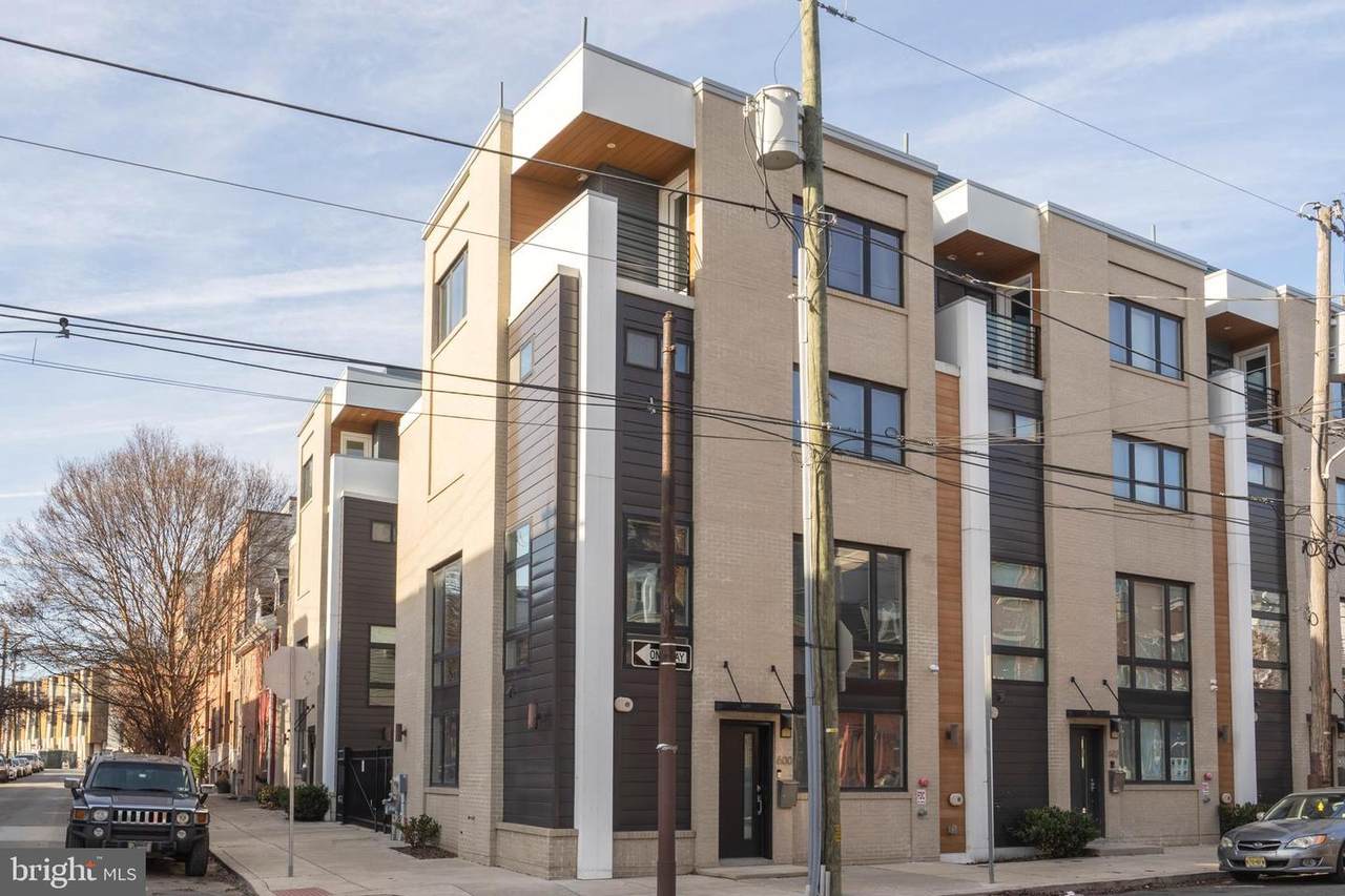 600 4TH Street - Photo 1