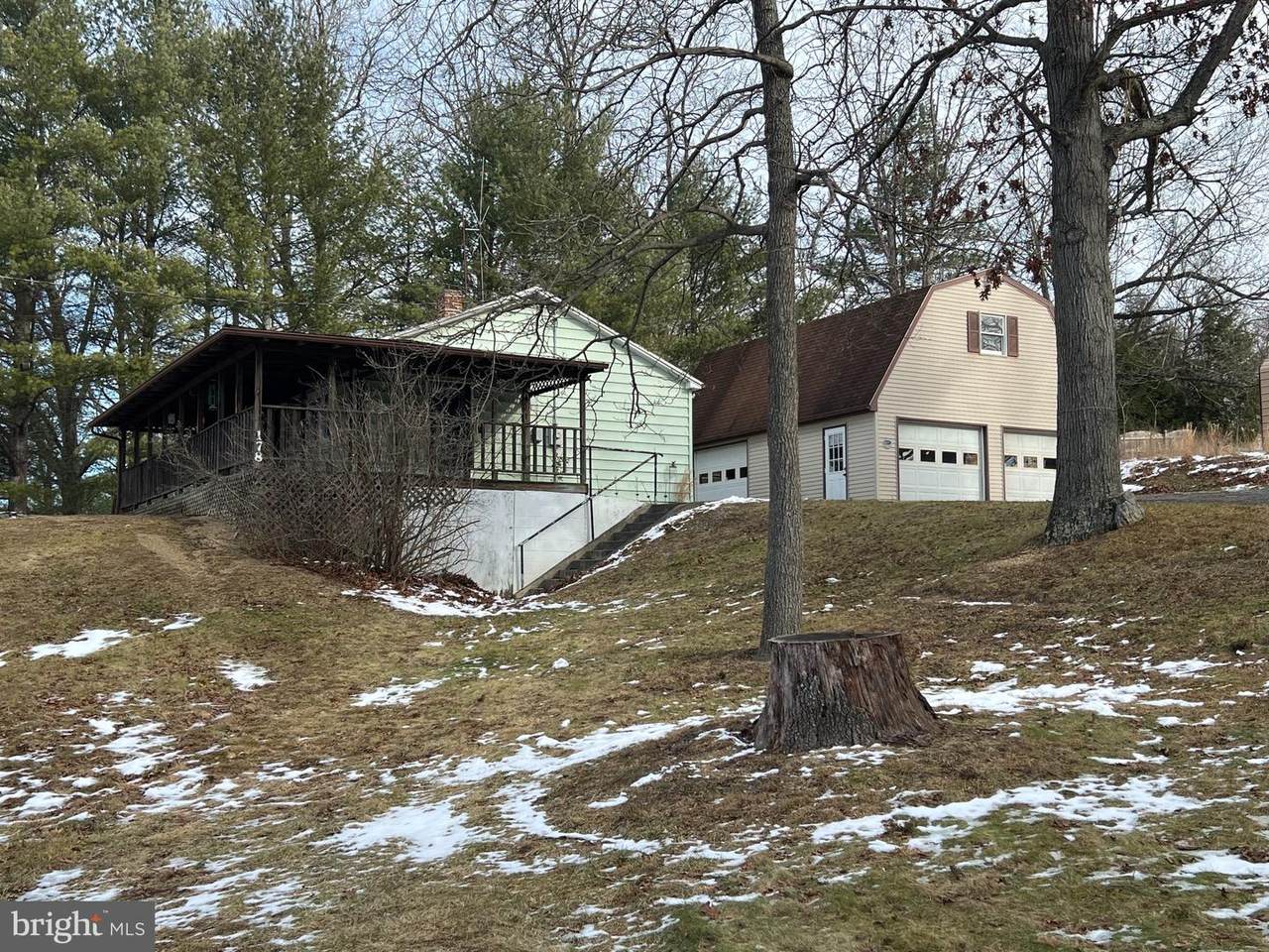 178 Chestnut Grove Road - Photo 1