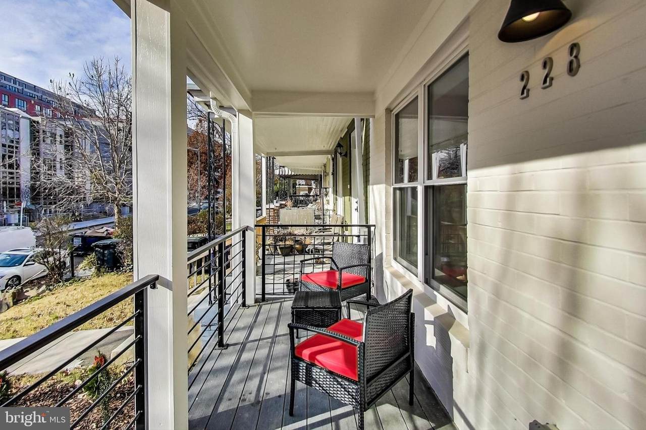 228 R Street - Photo 1