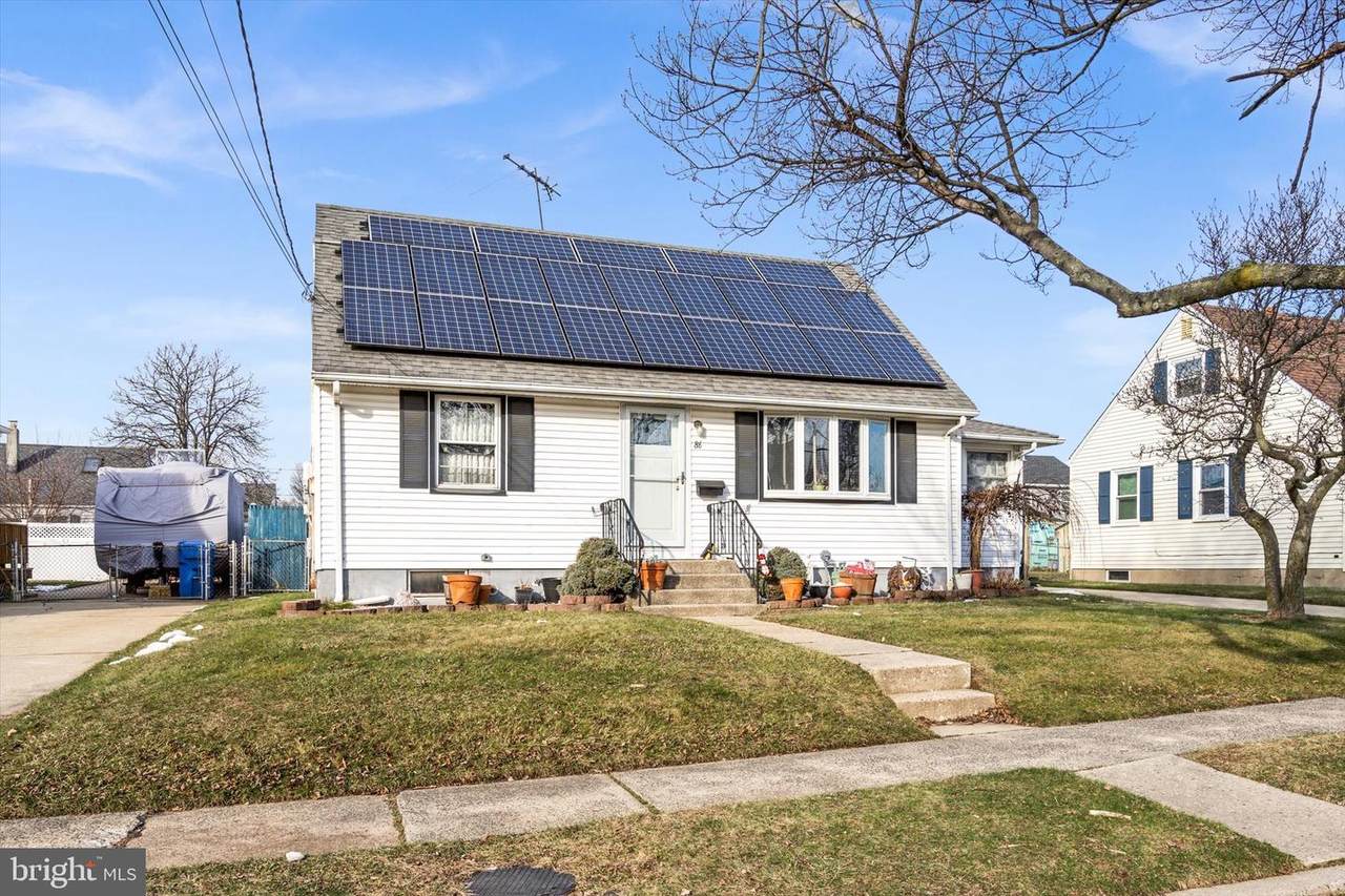 86 Lawrence Street - Photo 1