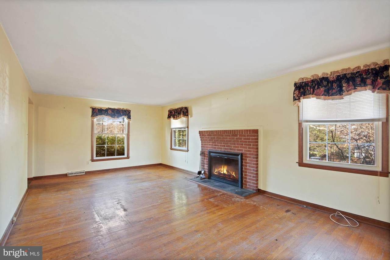 7119 Bristol Road - Photo 1