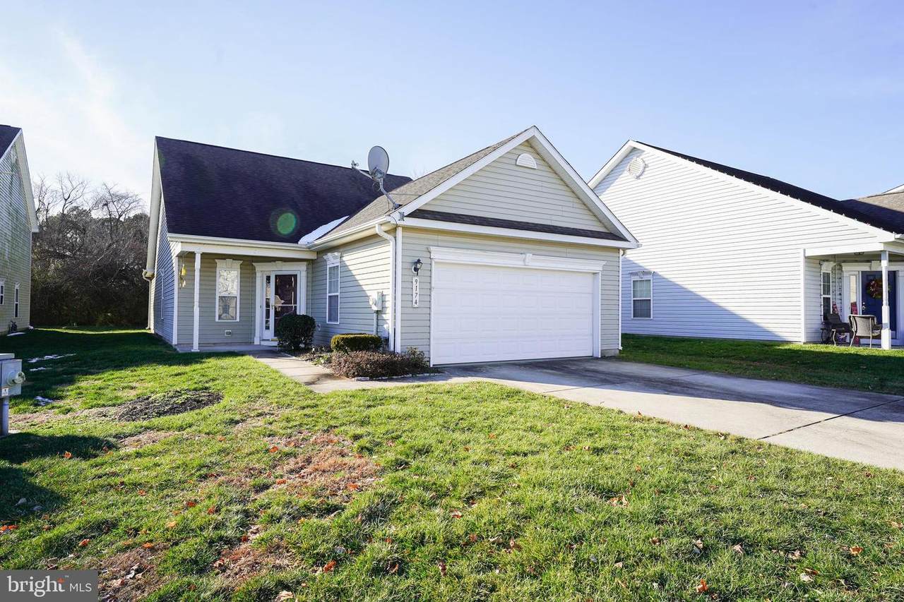 9174 Clubhouse Drive - Photo 1