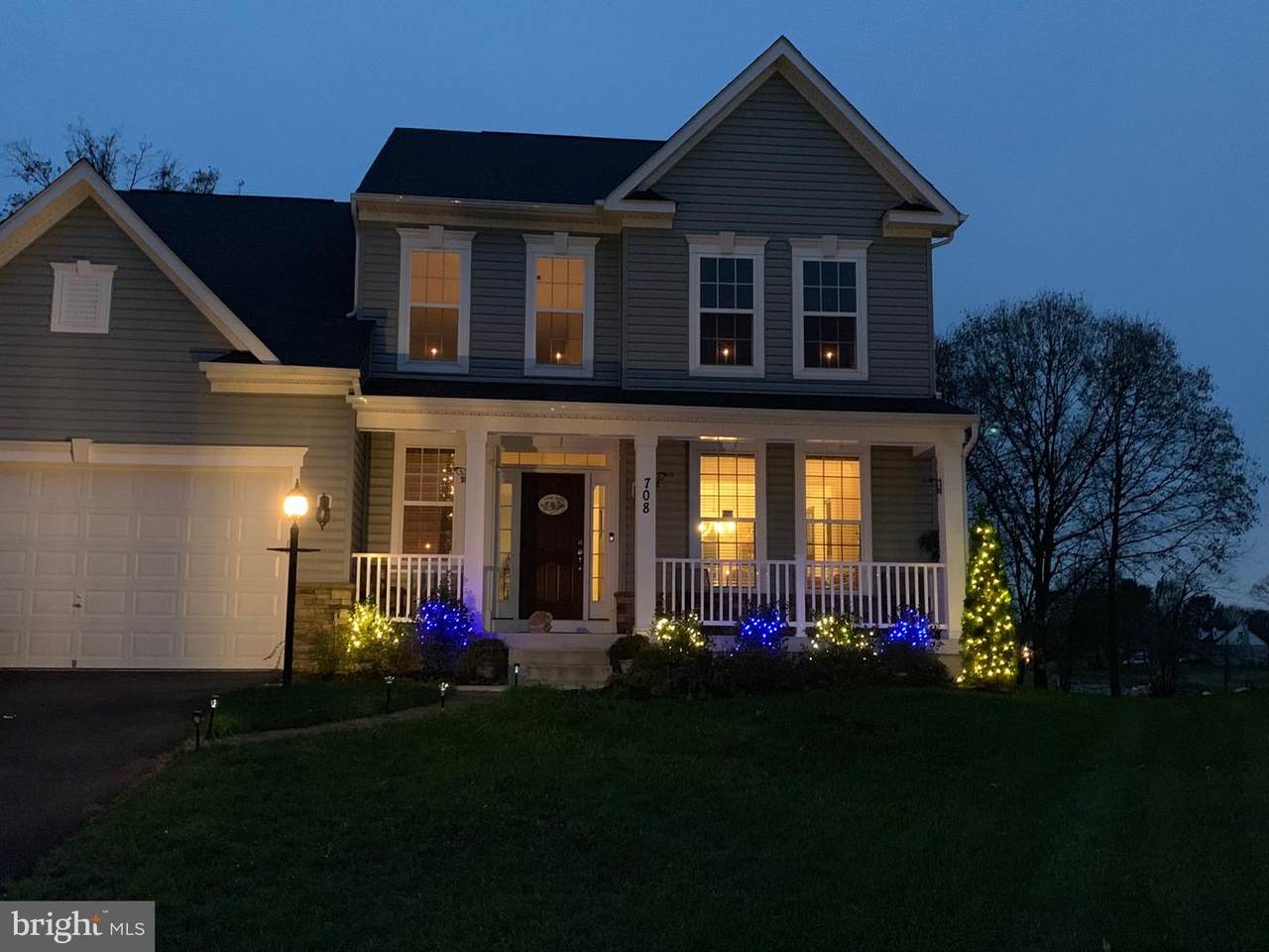 708 Calvin Court - Photo 1