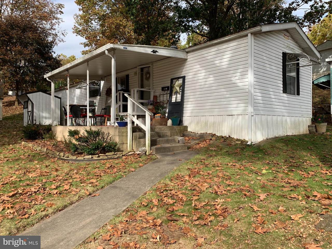 11 Sunrise Drive - Photo 1