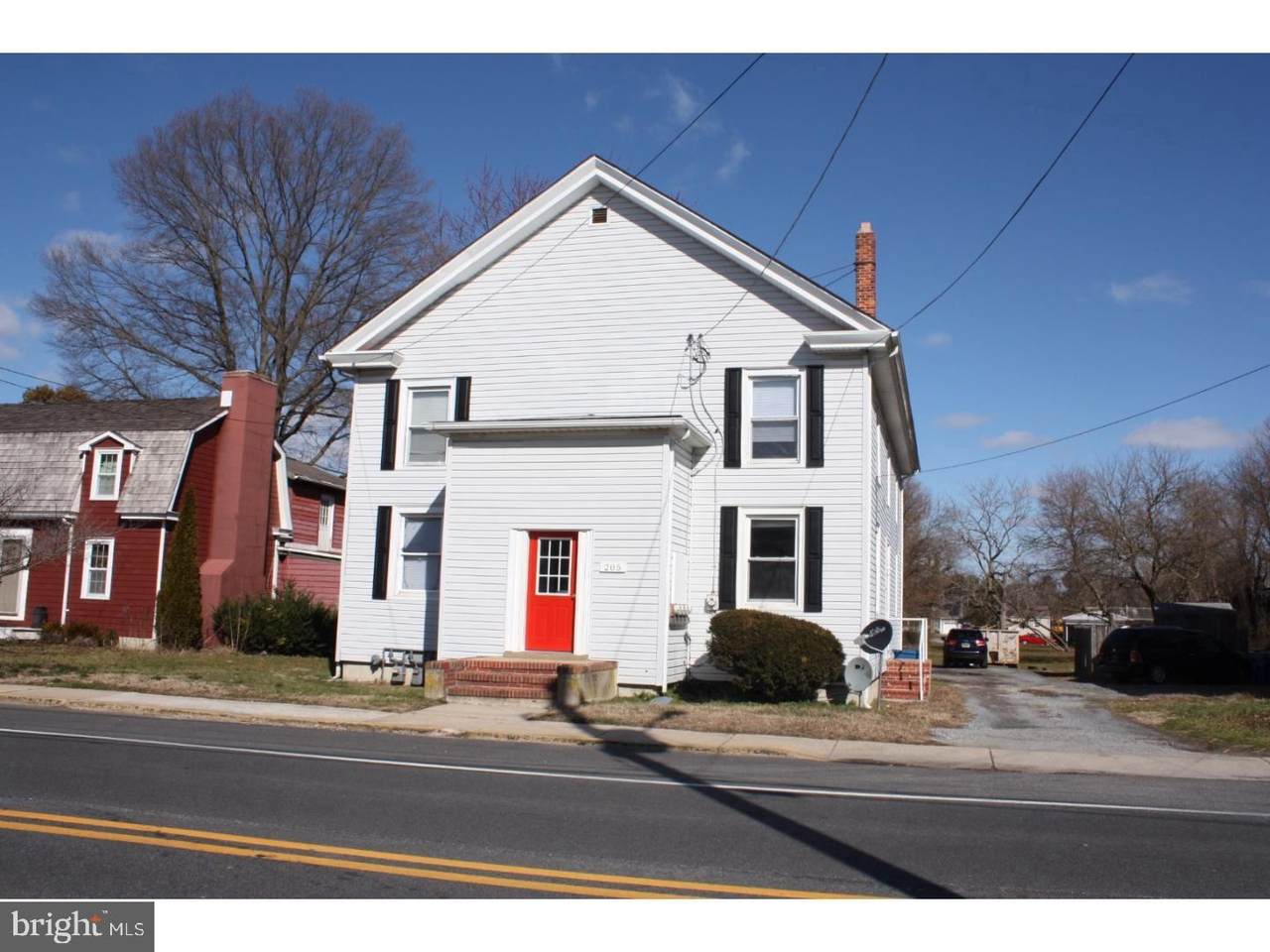 205 Camden Wyoming Avenue - Photo 1