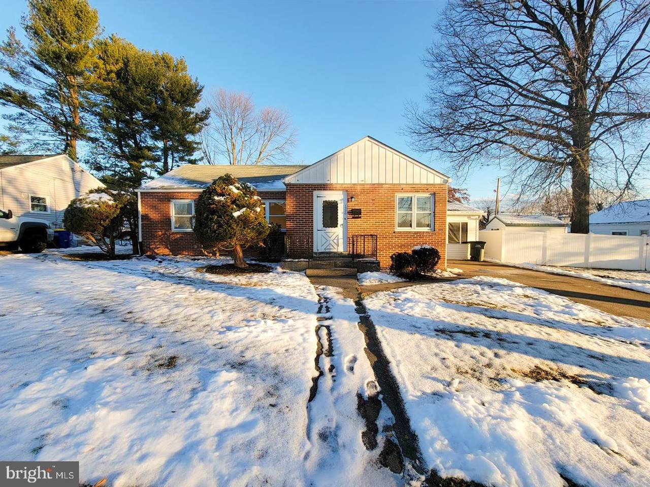 1320 Carlisle Road - Photo 1