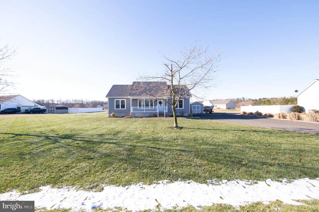6727 Jayar Way - Photo 1
