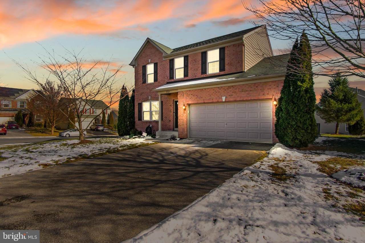 9525 Morning Dew Drive - Photo 1