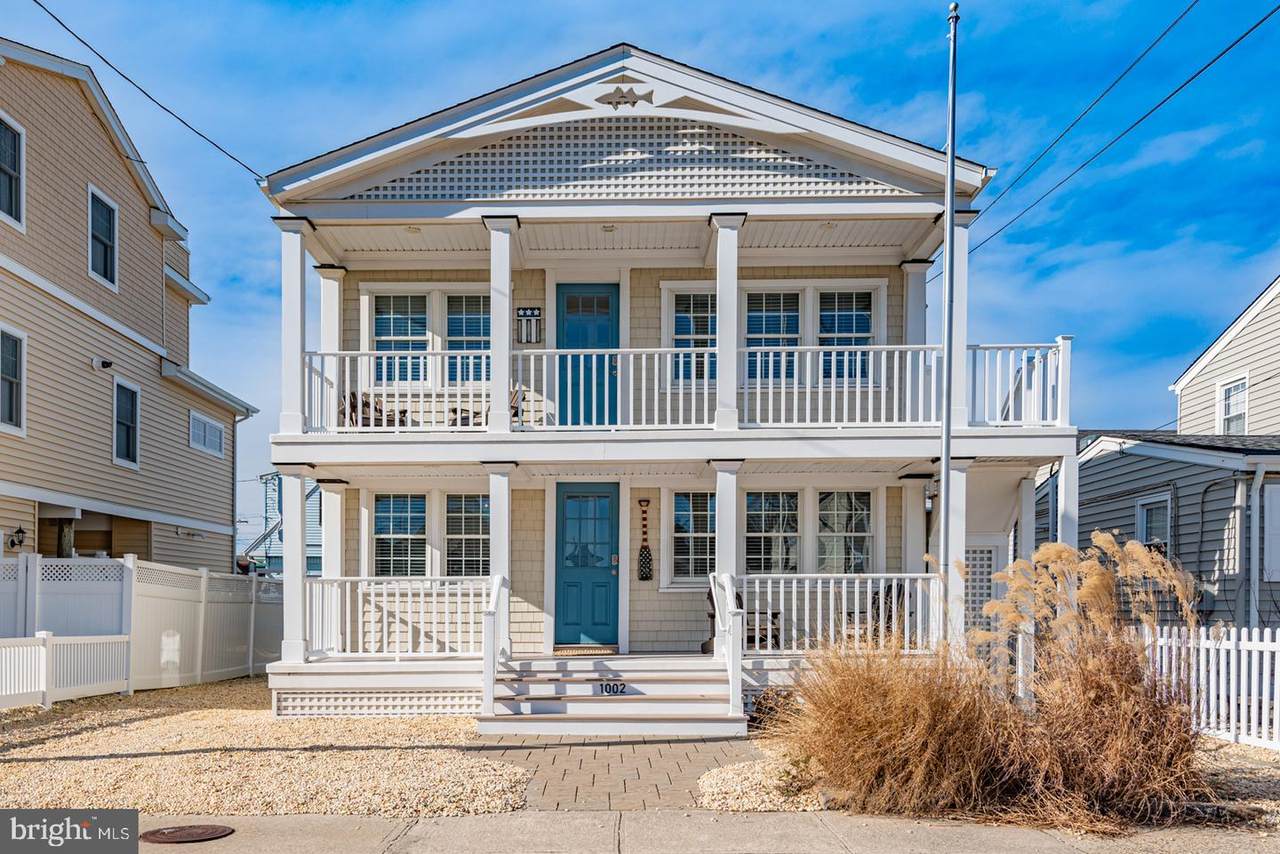 1002 Beach Avenue - Photo 1