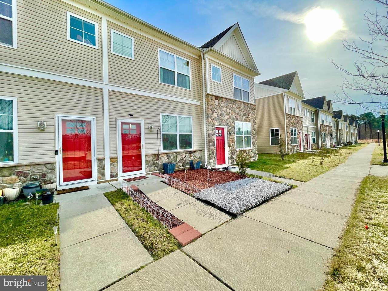 13 Rowand Way E - Photo 1