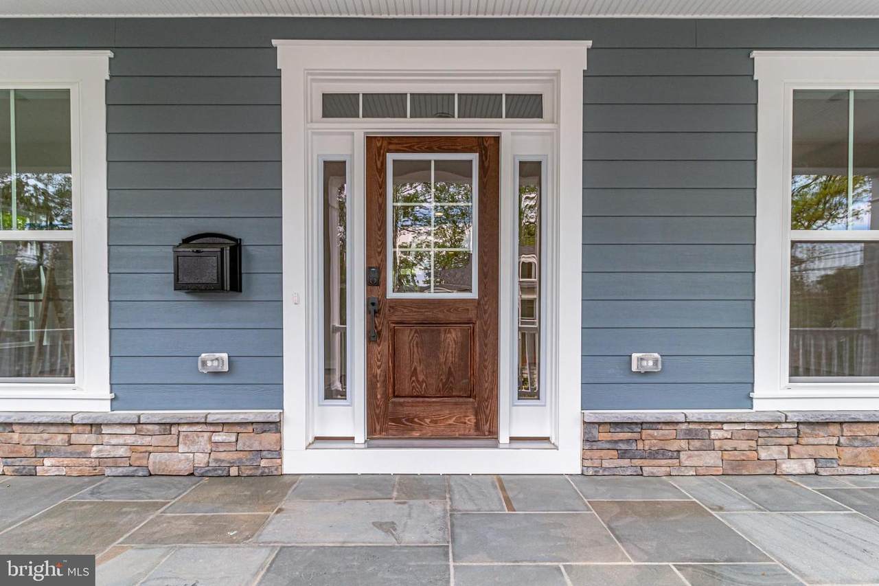 1201 Ross Drive - Photo 1