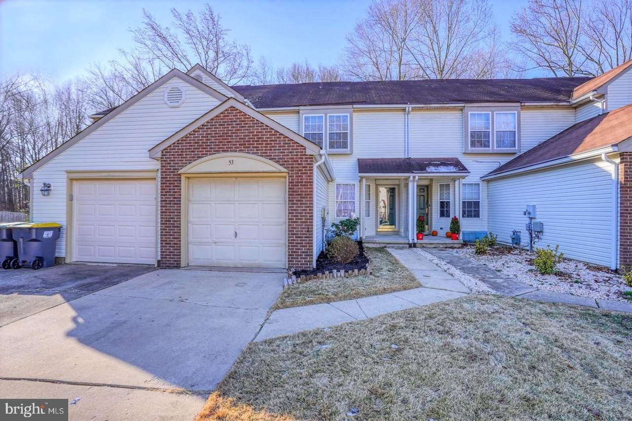 53 Mahopac Drive - Photo 1