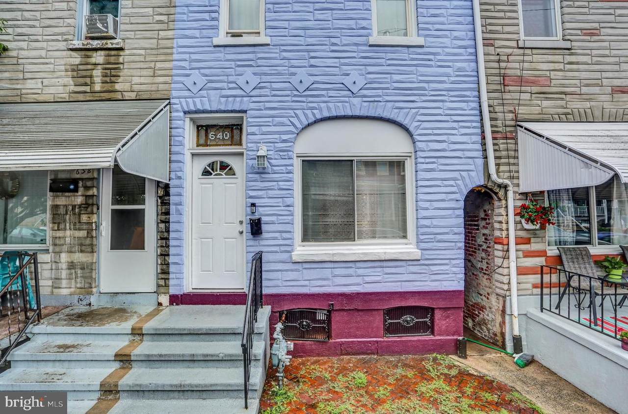 640 11TH Street - Photo 1