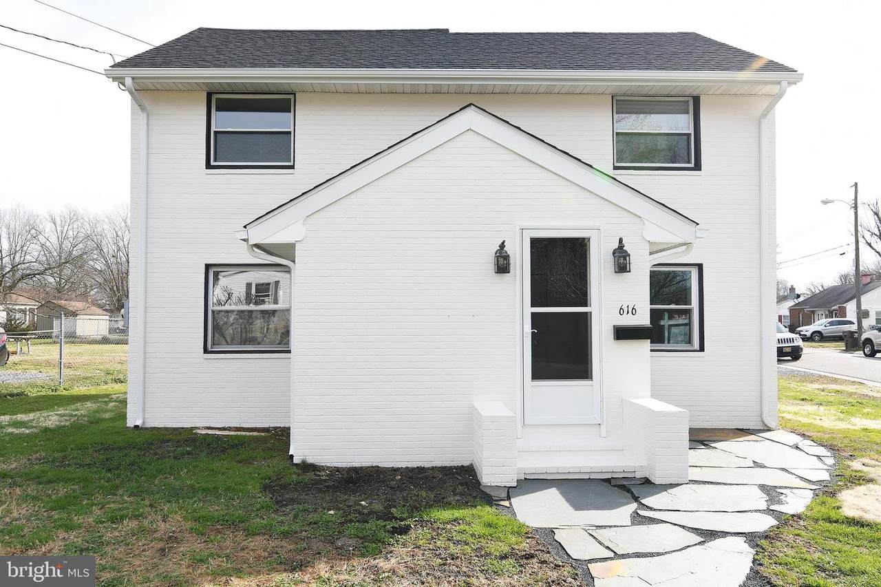 616 Hubert Street - Photo 1