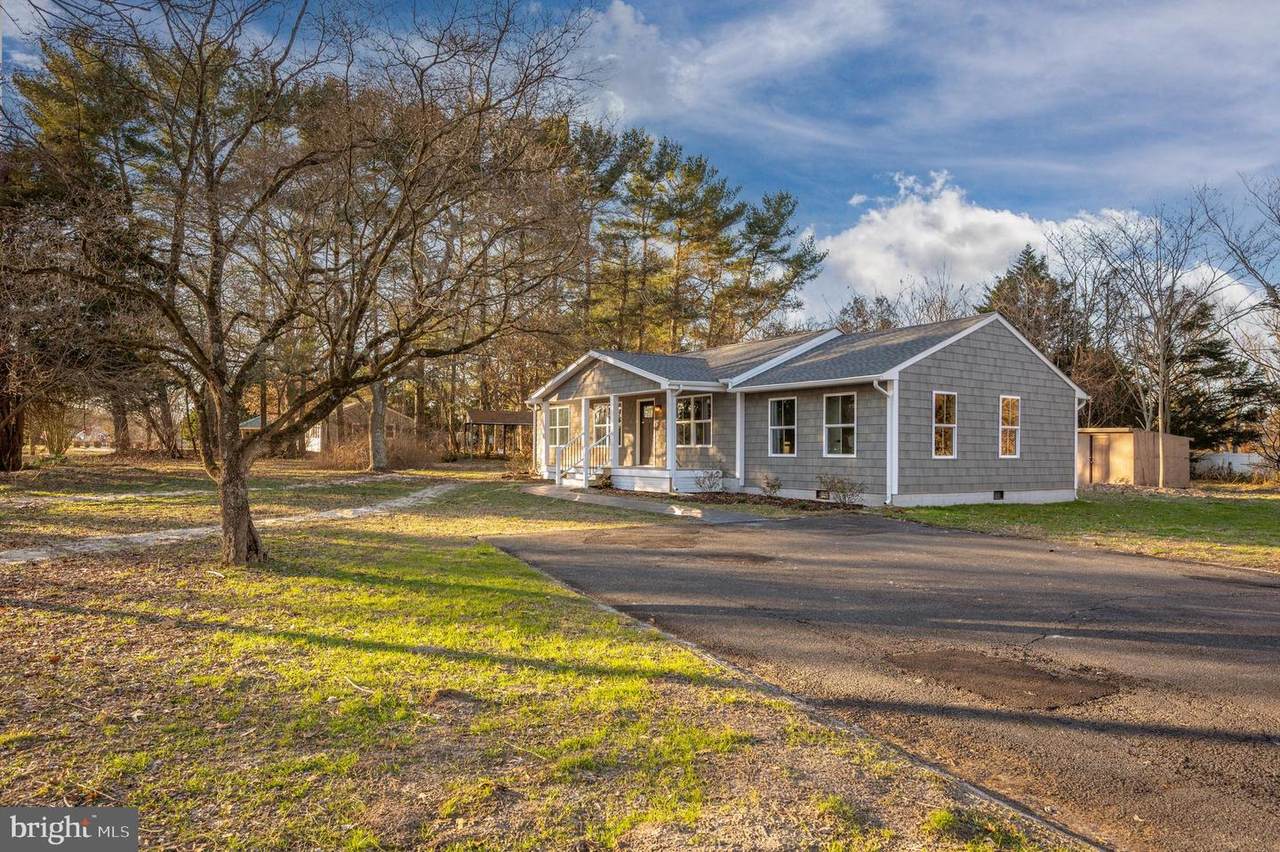 27054 Nanticoke Road - Photo 1