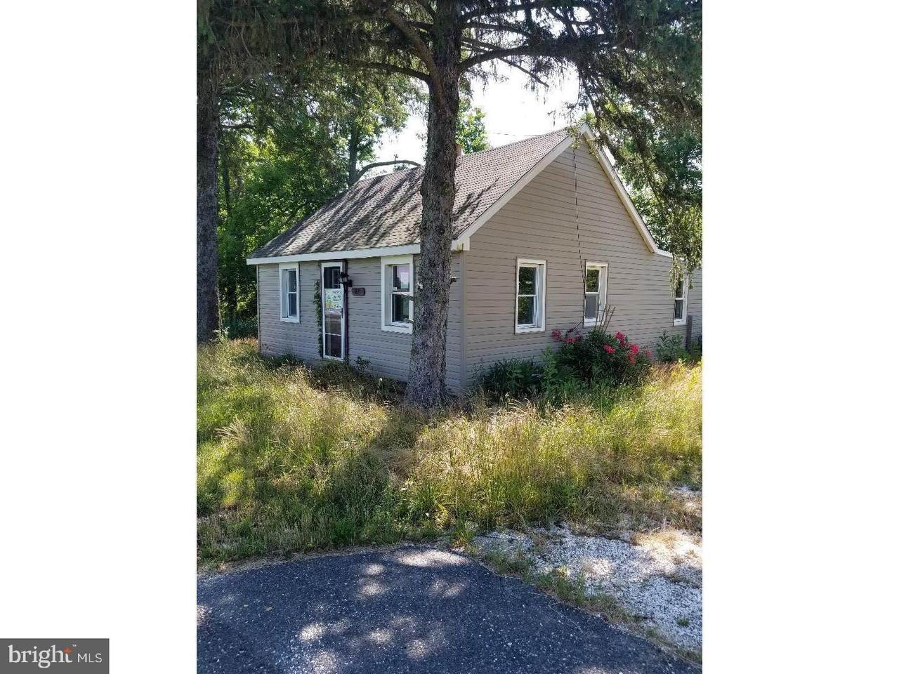 67 Mulford Avenue - Photo 1