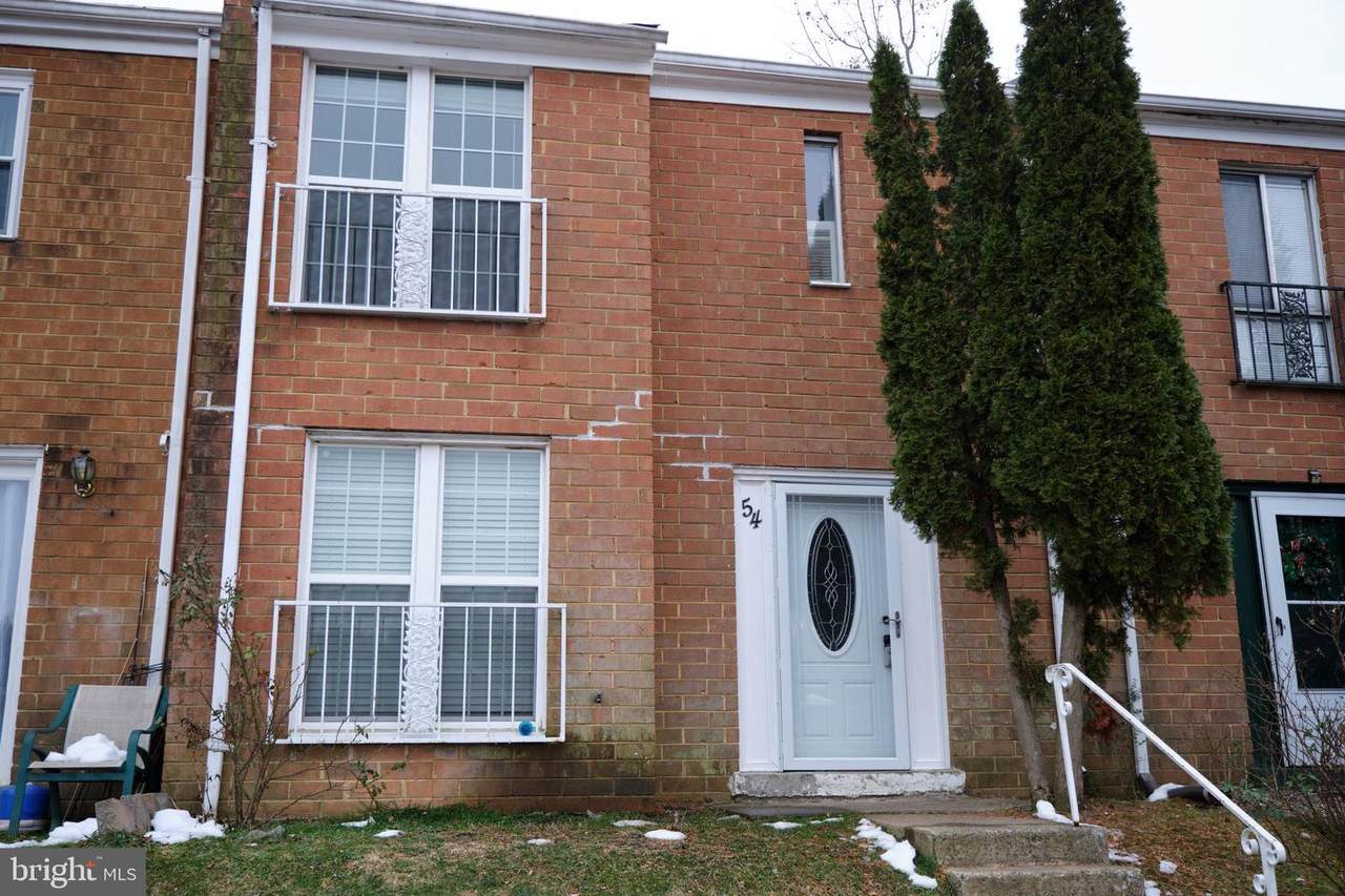 54 Maple Drive - Photo 1