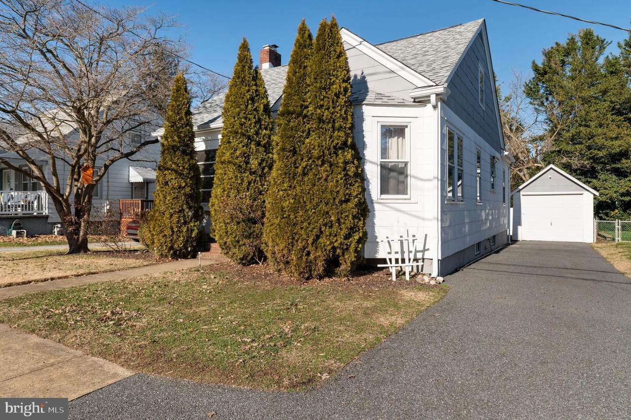311 Summit Avenue - Photo 1