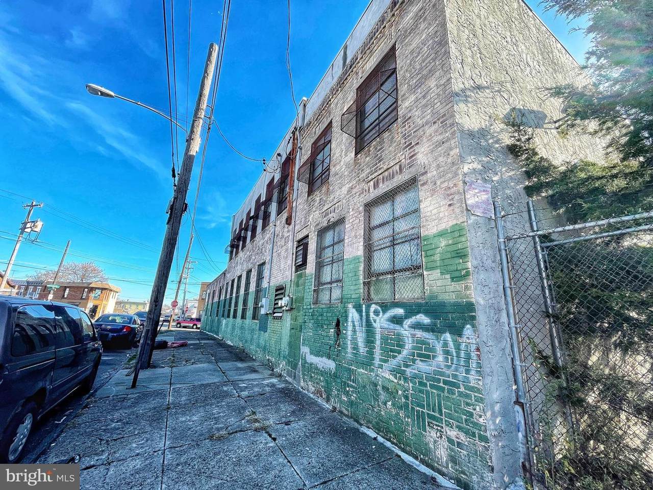 1112 Roy Street - Photo 1