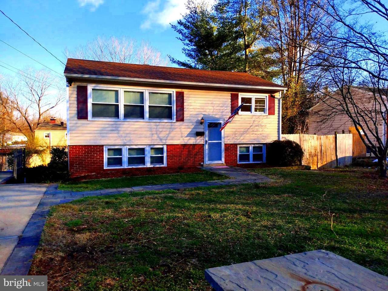 1337 Longview Drive - Photo 1