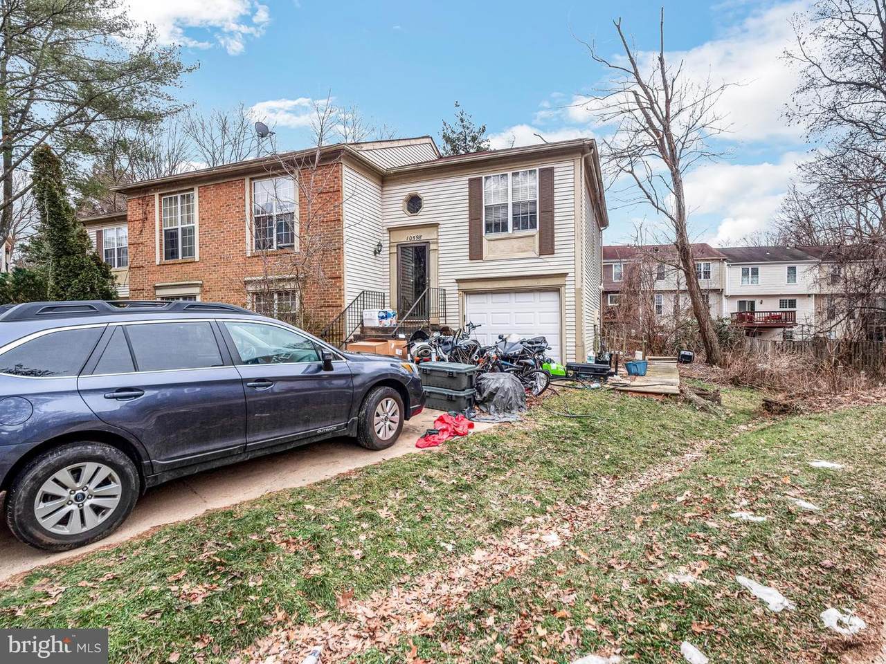 10598 Reeds Landing Circle - Photo 1