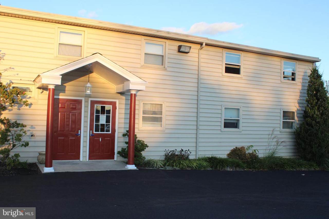566 Main Street - Photo 1
